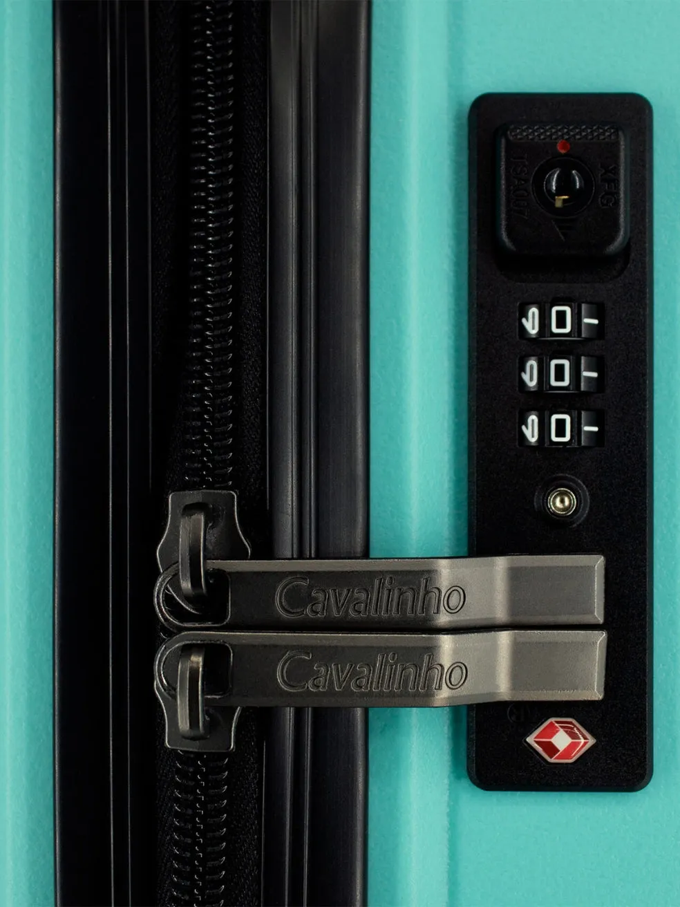 Colorful Check-in Hardside Luggage (28")