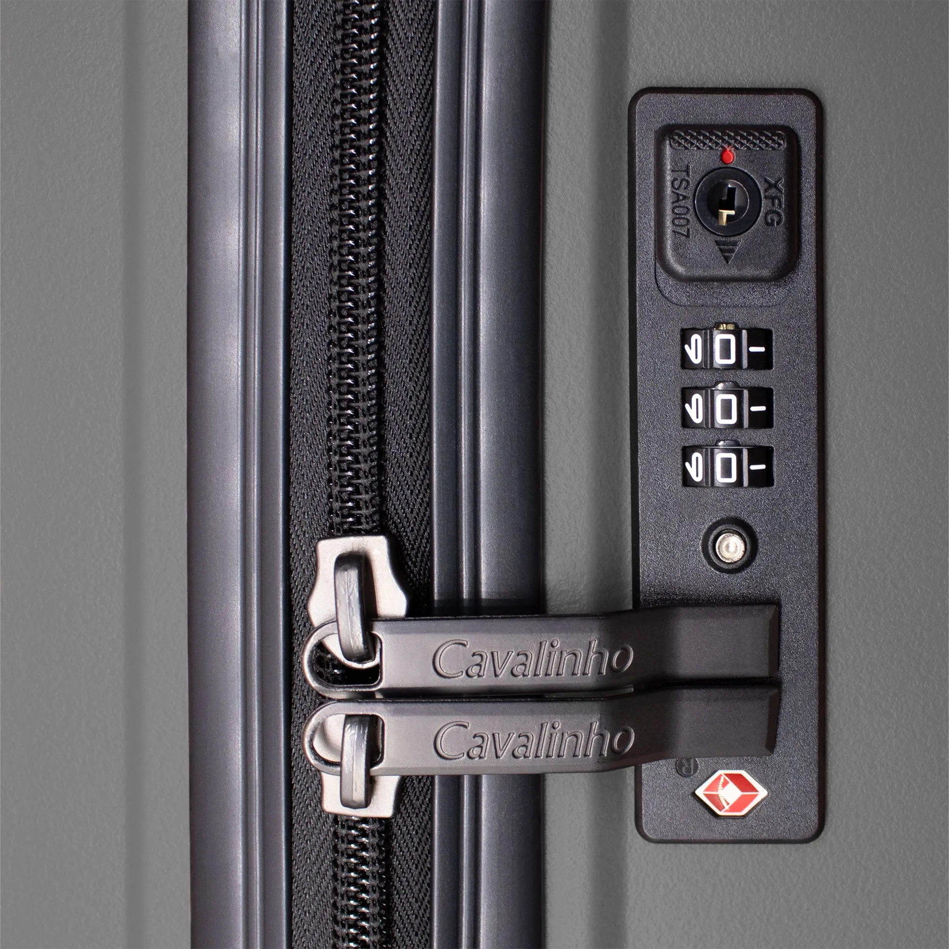 Colorful Check-in Hardside Luggage (28")