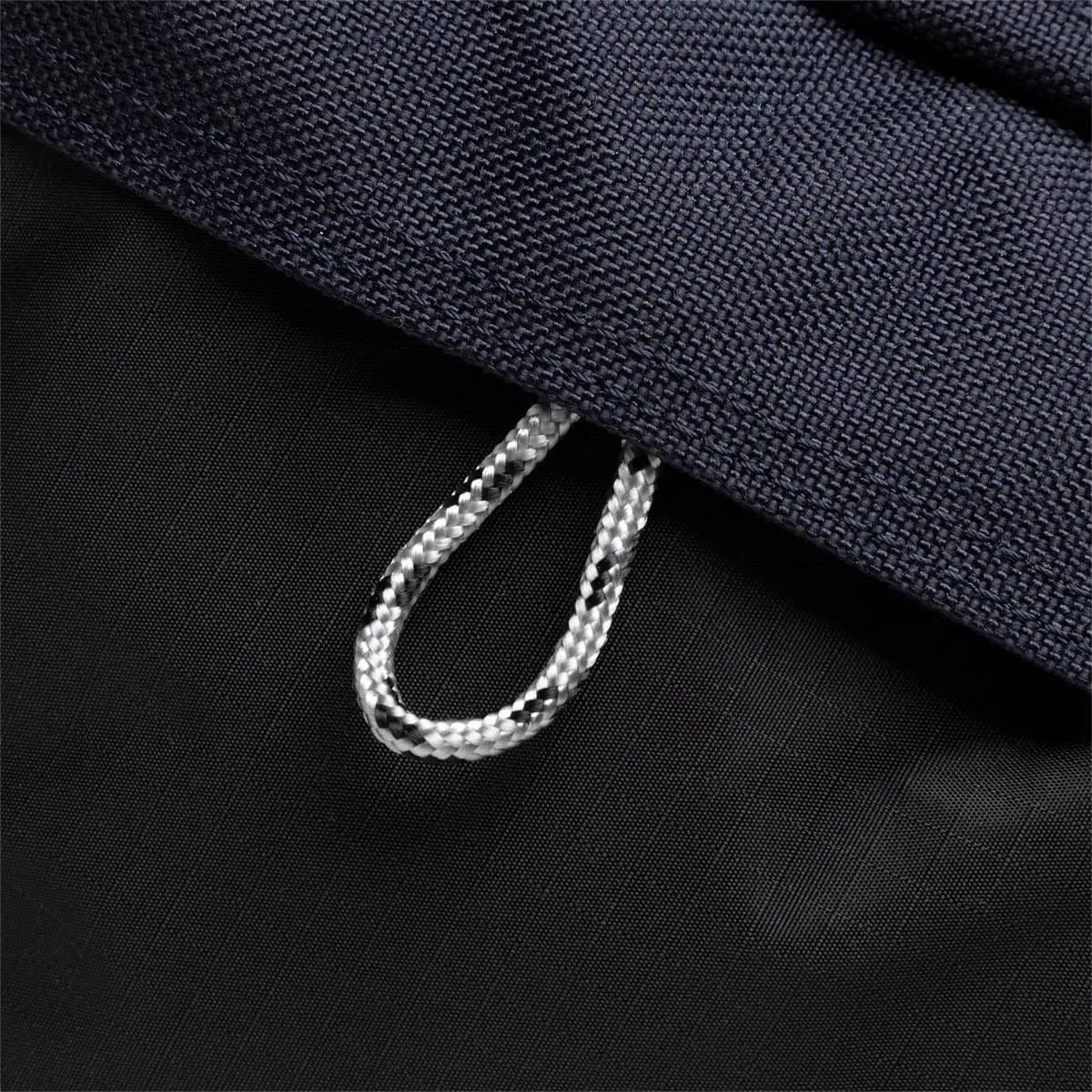 HYPE SWAY SHOULDER BAG