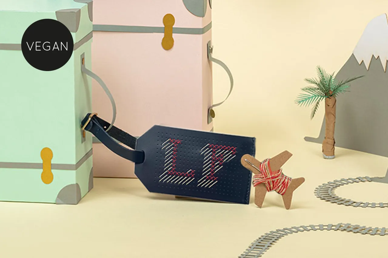 Stitch Luggage Tag - Black