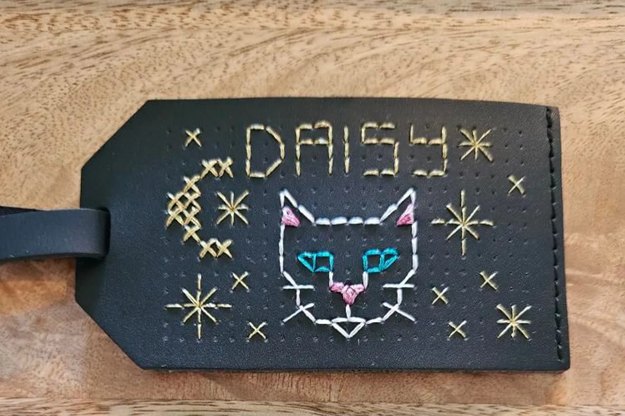 Stitch Luggage Tag - Black