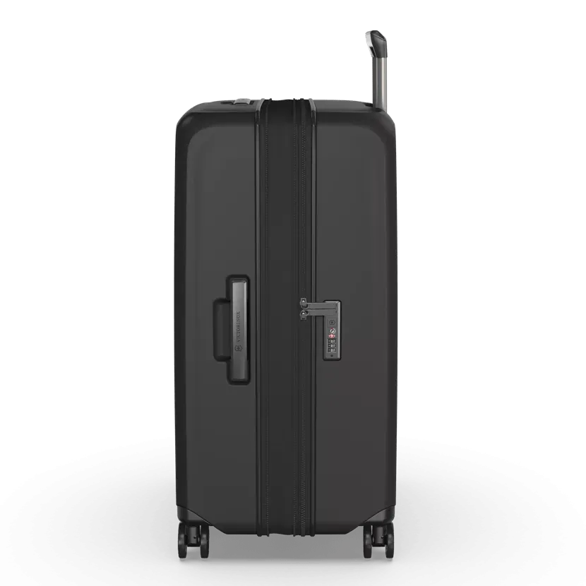 Victorinox Airox Advanced Large Spinner | Black